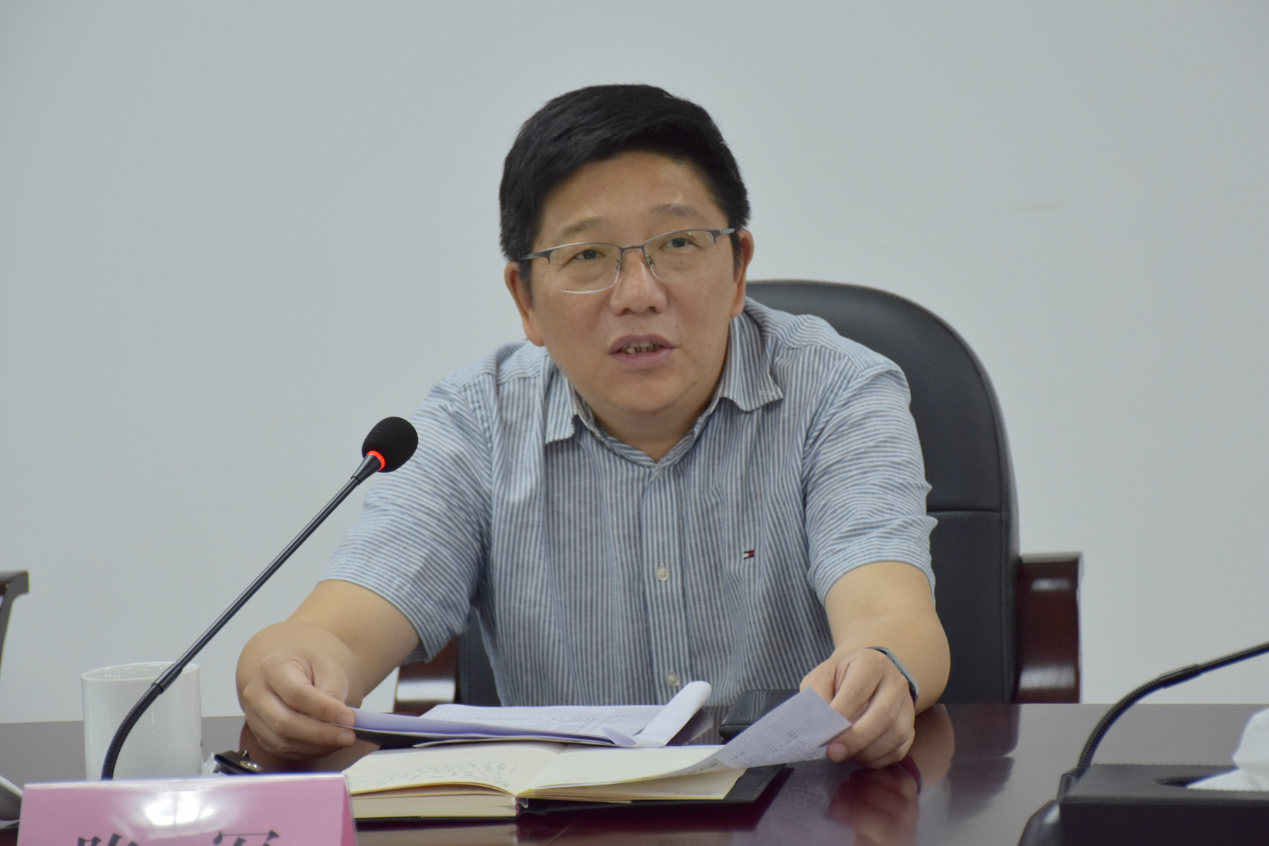 泸州市人防办党组书记,主任陈军一行来校调研